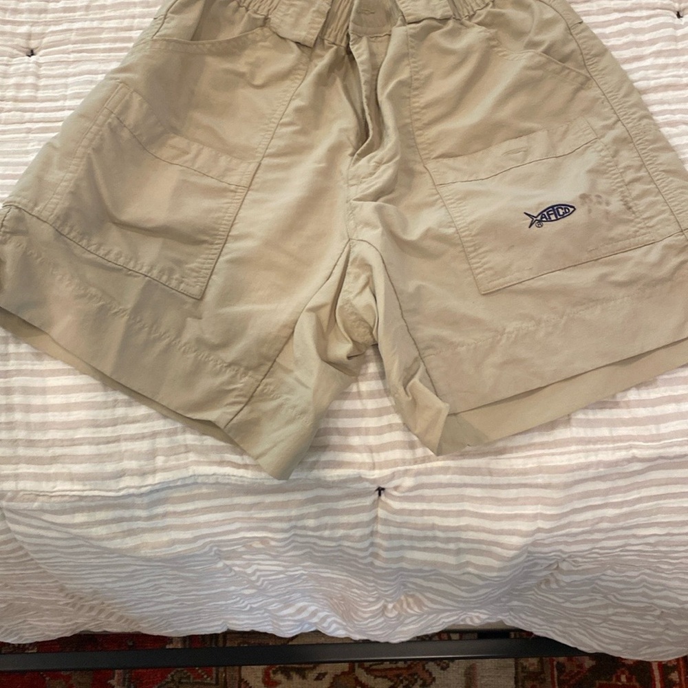 Men's khaki Aftco Shorts